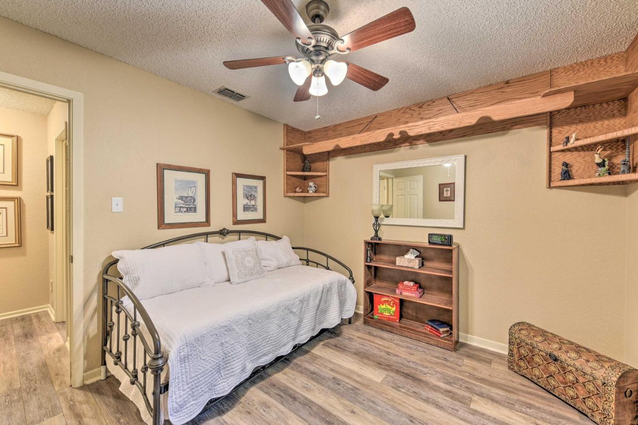 Abilene Home With Bbq And Pvt Yard, 1 Mi To Acu! Exteriér fotografie